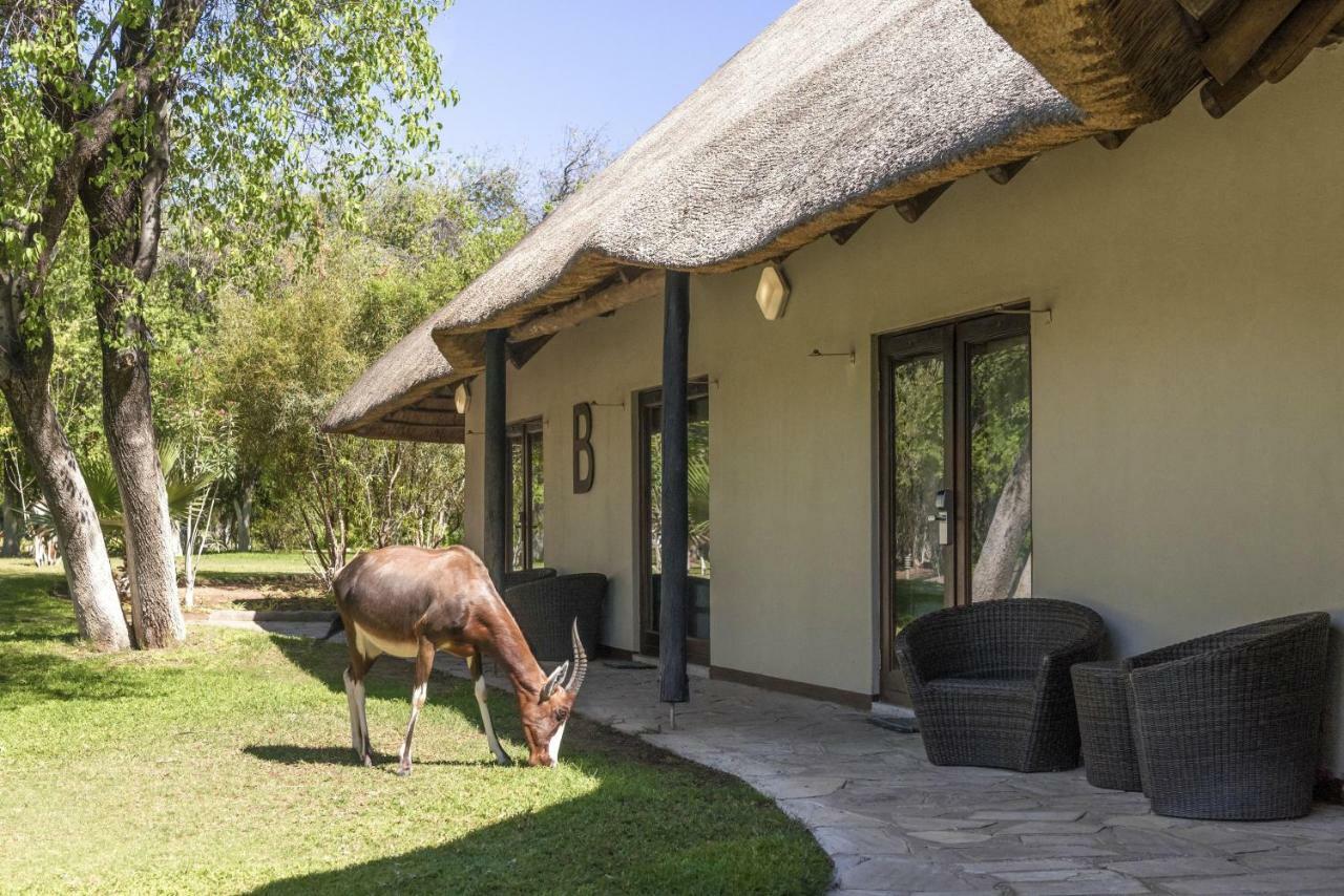 Mokuti Etosha Villa Namutoni Eksteriør billede